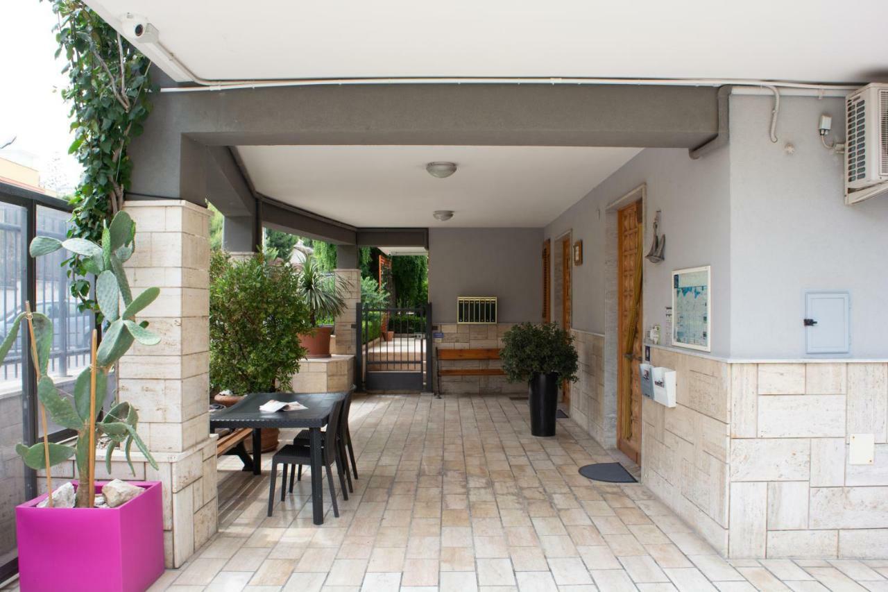 Villa Franca Mini Appartamenti Bisceglie Exterior photo
